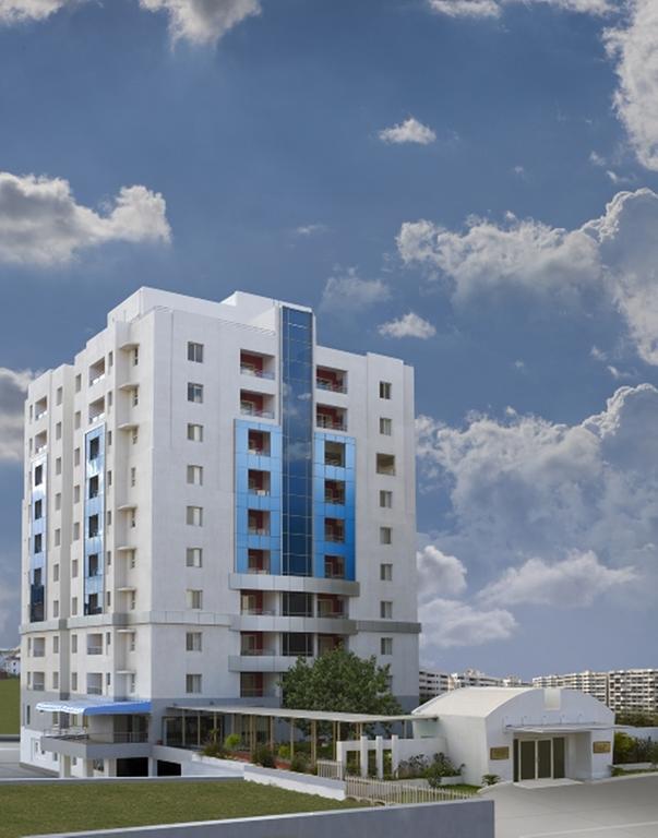 Royal Orchid Golden Suites Pune Eksteriør billede